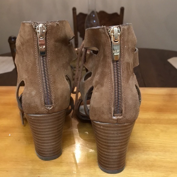 Marc Fischer brown suede tie arch zipper heel back size 6 1/2 inch heel. - Picture 5 of 11